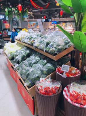 共同戰(zhàn)&ldquo;疫&rdquo; 青島商務(wù)系統(tǒng)在行動之-- 盒馬鮮生為市民&ldquo;菜籃子&rdquo;加油